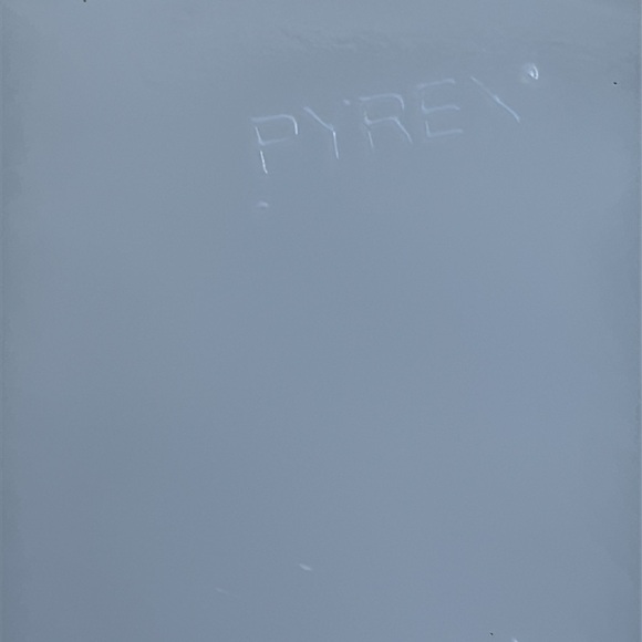 VINTAGE PYREX England White Milk Glass Casserole Bowl dish Tuscany Market Garden - Picture 11 of 14